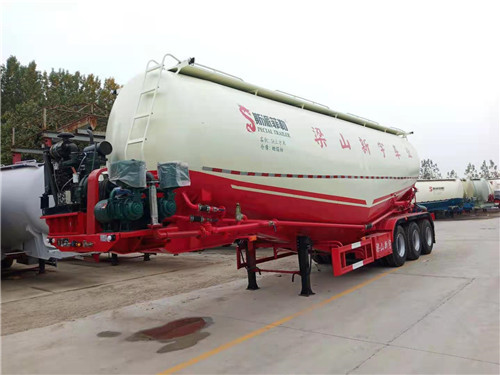 粉粒物料運輸半掛車廠家直銷